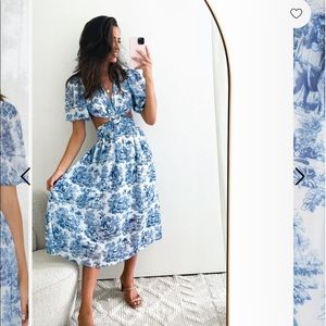 Blue & White Backless Cutout Dress